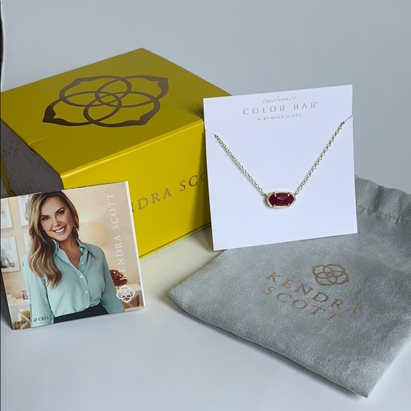 Kendra Scott Jewelry - Kendra Scott Elisa Gold Necklace with Red Stone